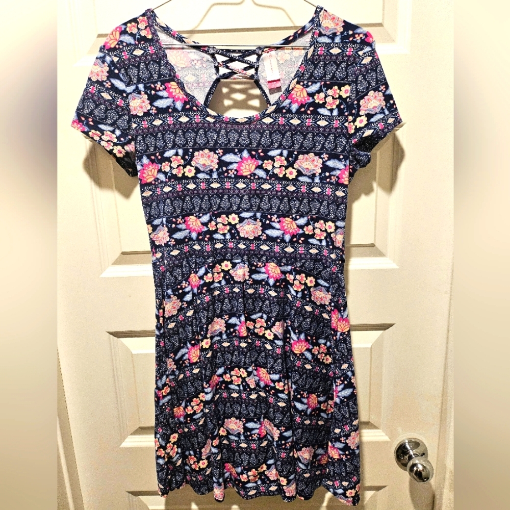 Junior's No Boundaries Floral Scoop Neck Dress, Size 11/13